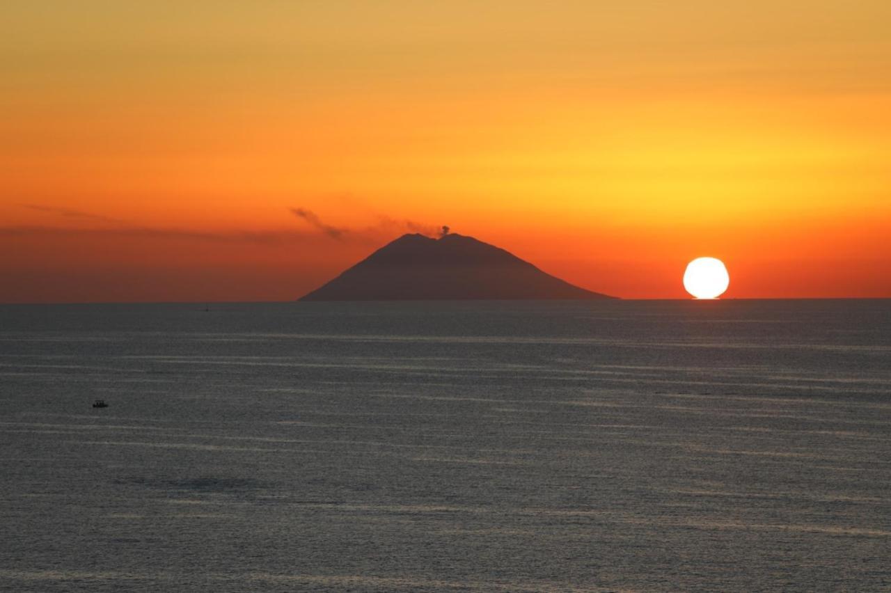 Ferienwohnung Residenza Le Sirene Tropea Exterior foto