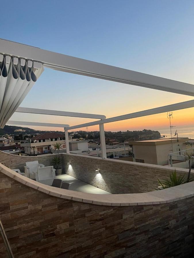 Ferienwohnung Residenza Le Sirene Tropea Exterior foto